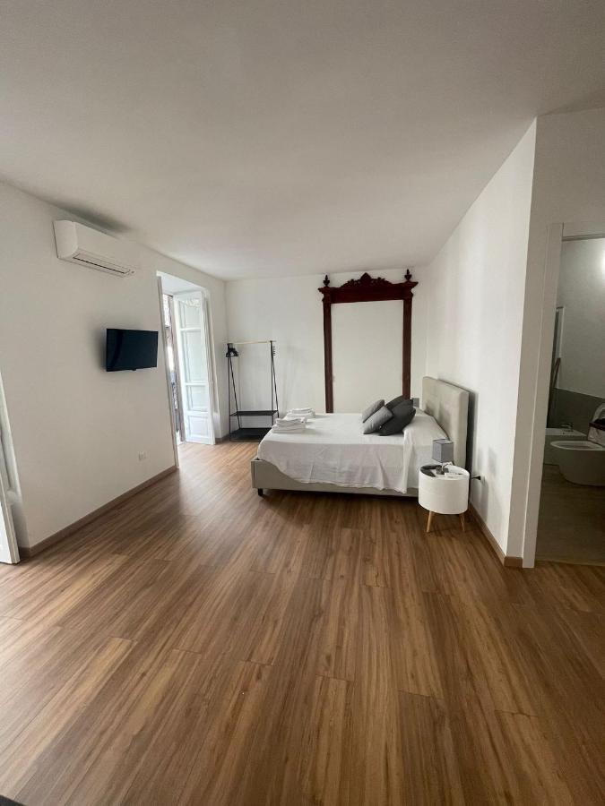 Quattrocantiapartments Palermo Exteriör bild