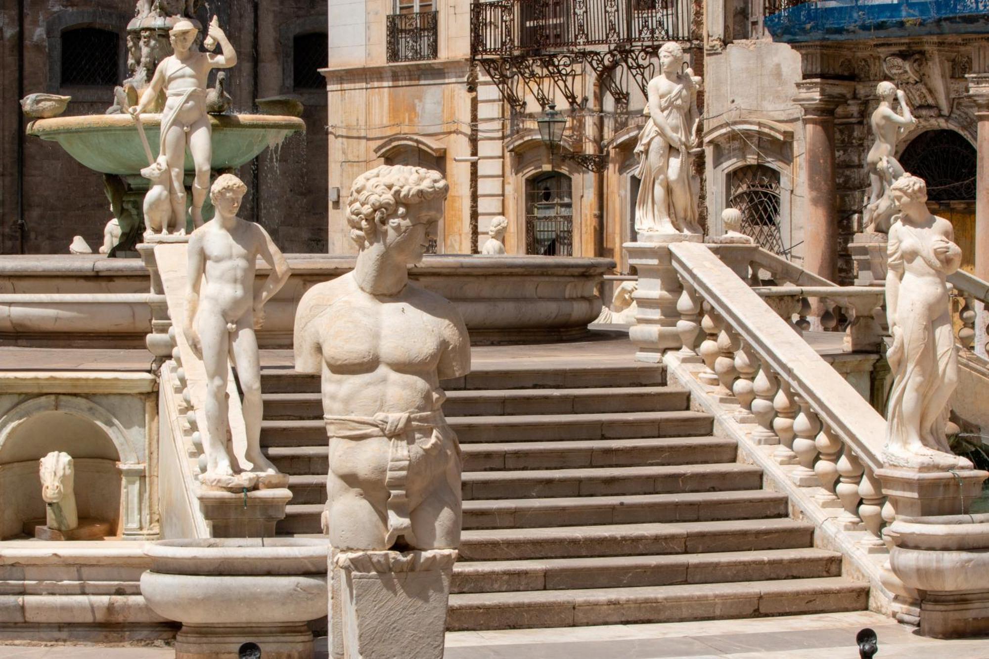 Quattrocantiapartments Palermo Exteriör bild